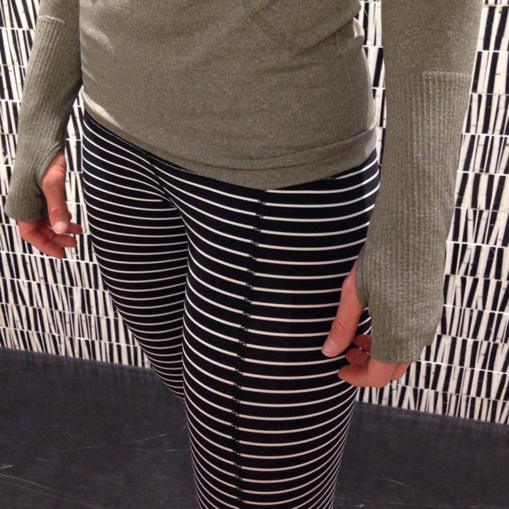 Lululemon Runday Crop Parallel Stripe - Picture 3 of 8